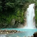 Rivière Celeste et volcan Tenorio, un paysage unique du Costa Rica.